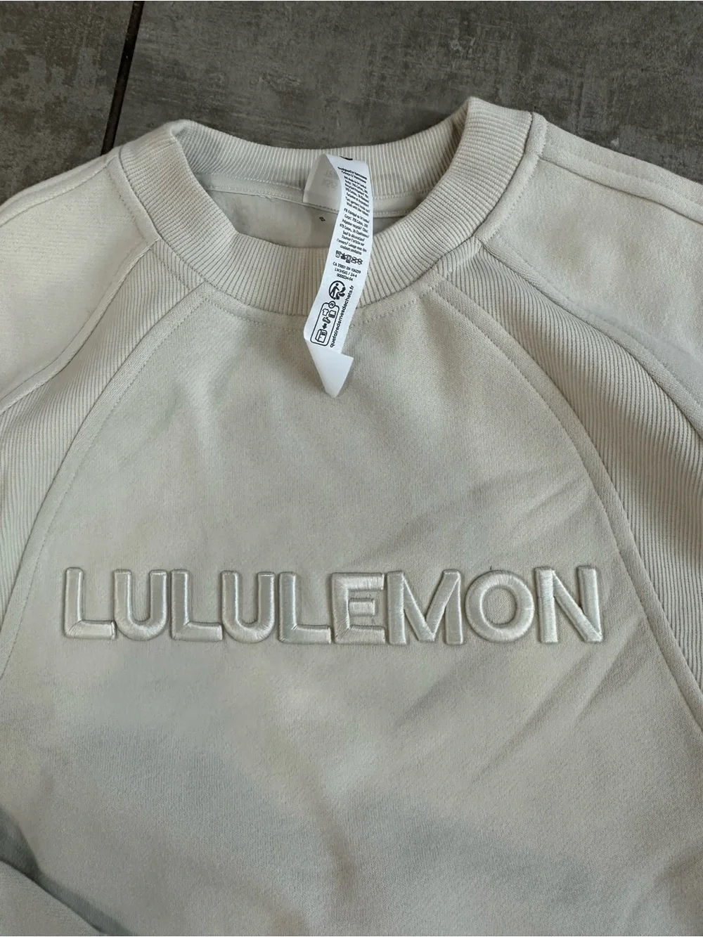 lululemon athletica Cream Embossed Logo Crewneck Sweatshirt - Picture 1 of 5